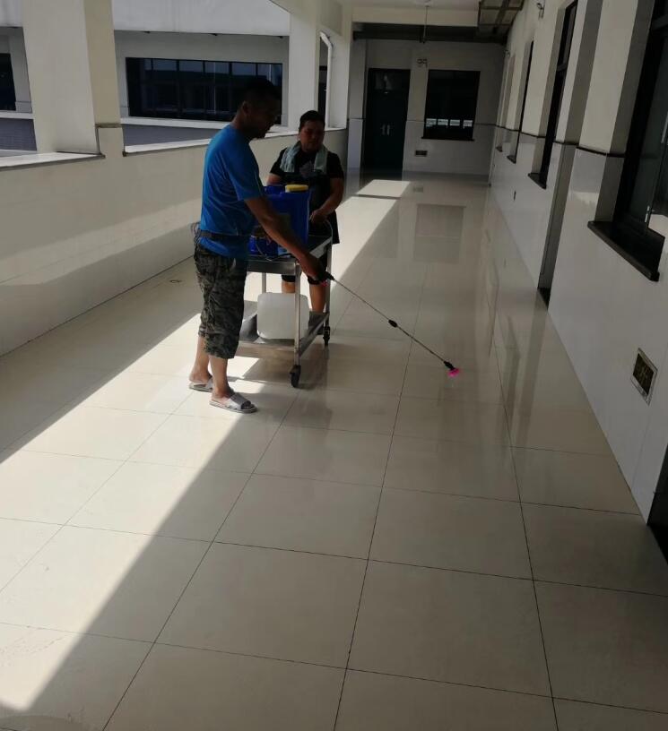 地面防滑瓷磚地面防滑 地面防滑瓷磚地面防滑